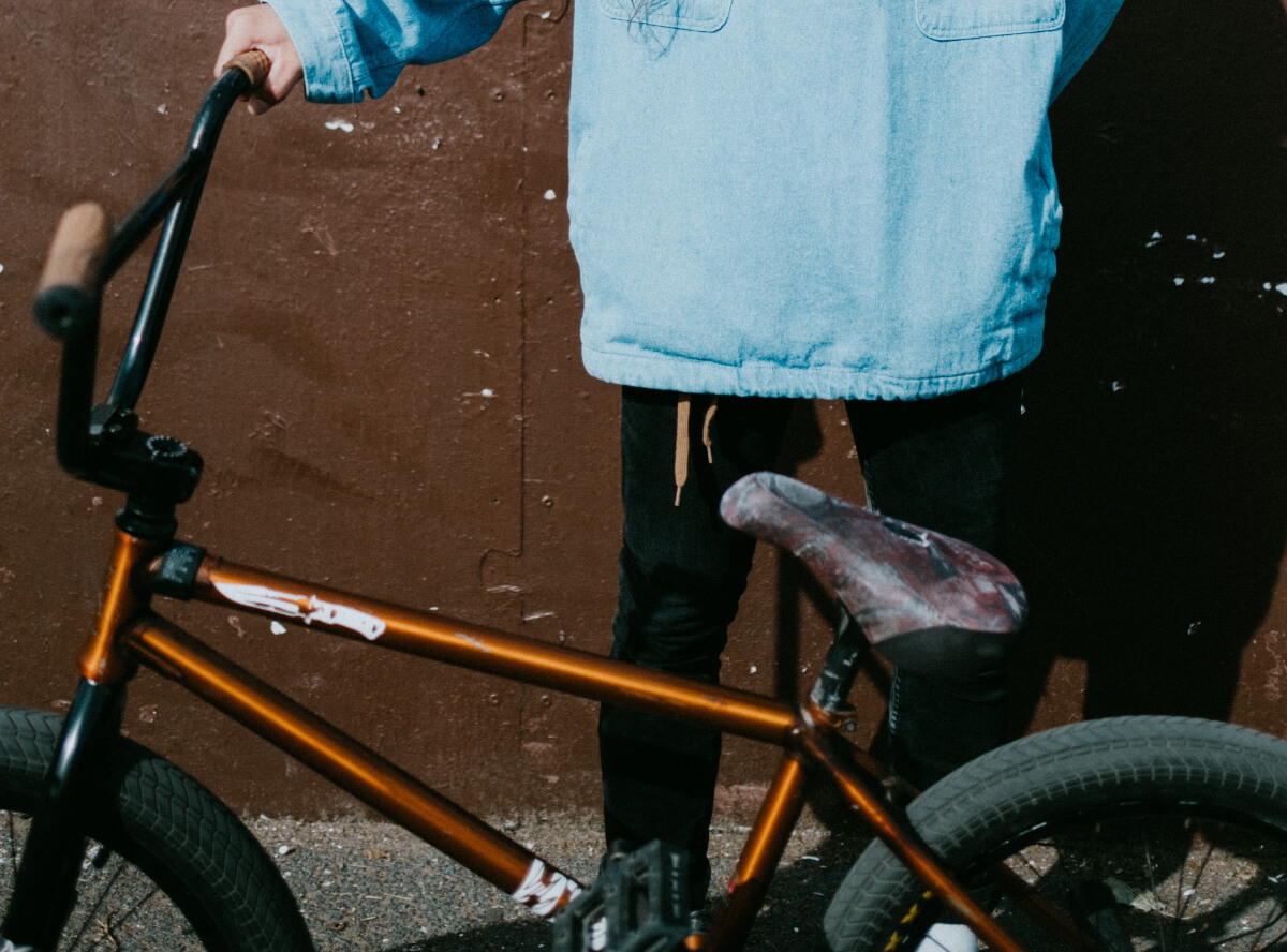 an angled upwards bmx saddle an angled upwards bmx saddle