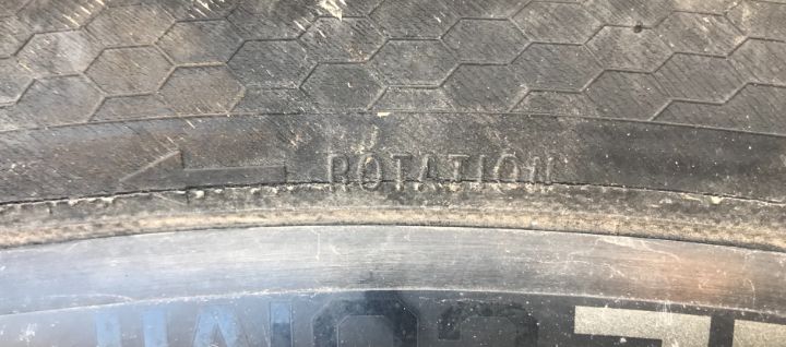 which tire rolling direction which tire rolling direction