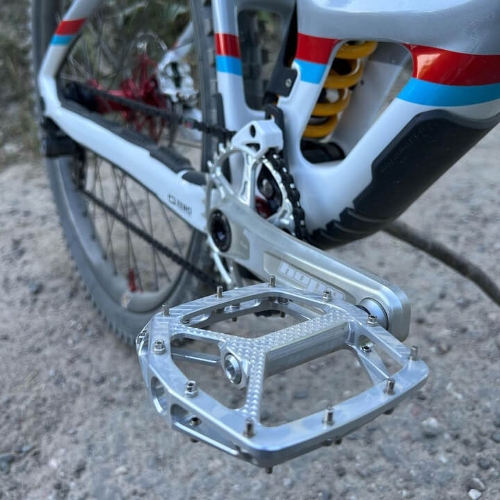 flat pedals for mondraker dh bike flat pedals for mondraker dh bike