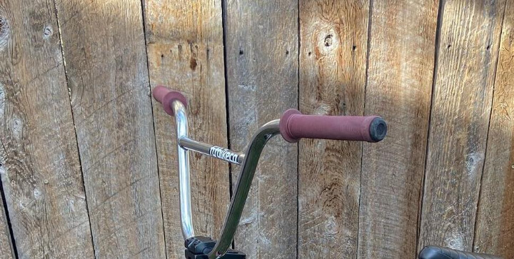 odi longneck bmx grips odi longneck bmx grips