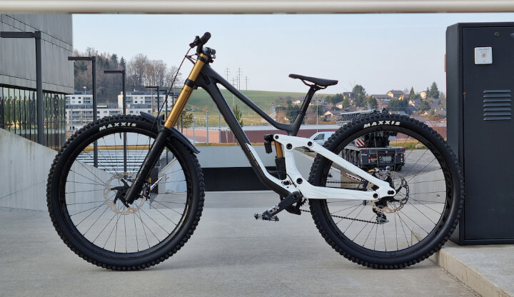 tuned gambler scott dh bike tuned gambler scott dh bike