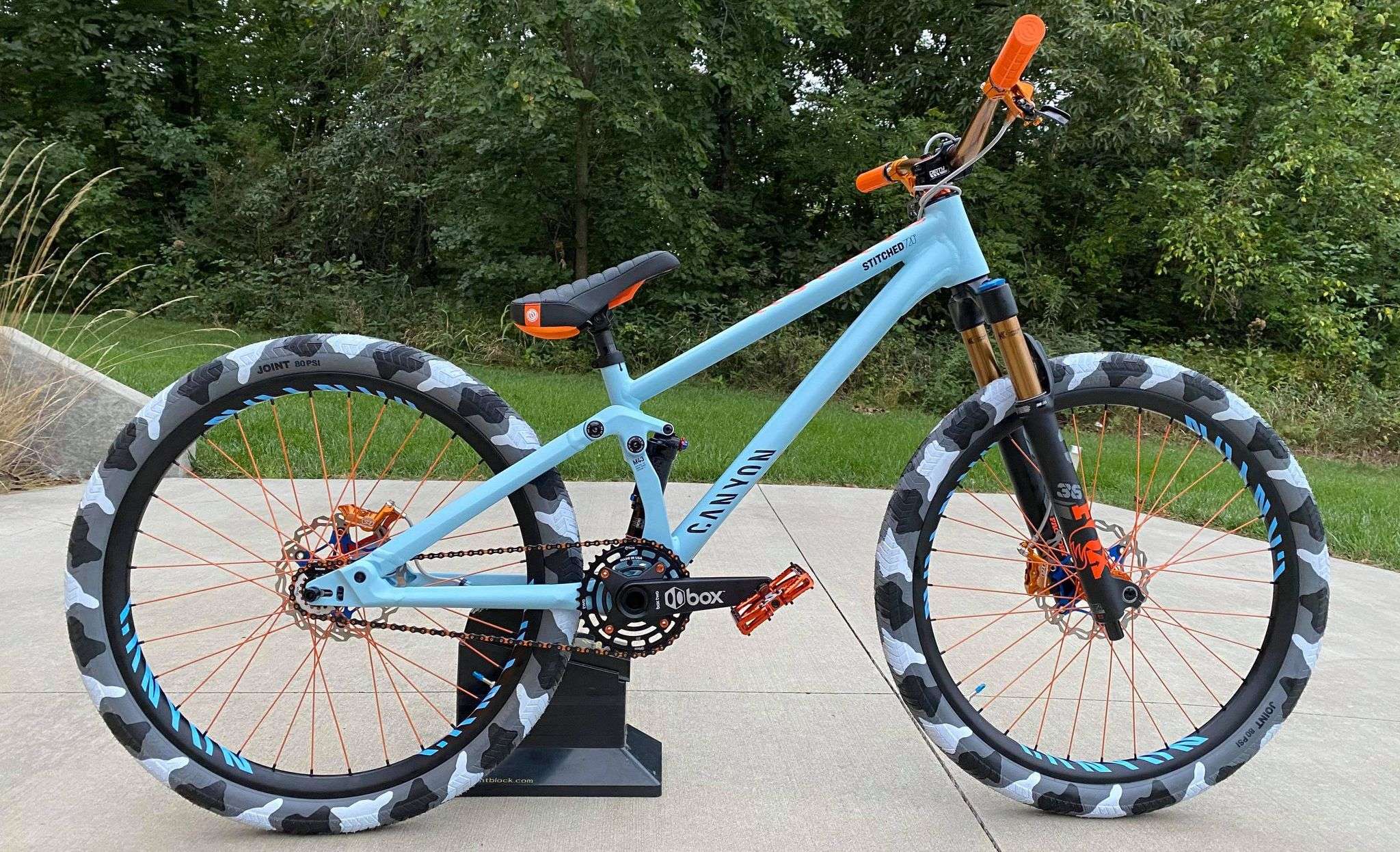 dirt jump bike