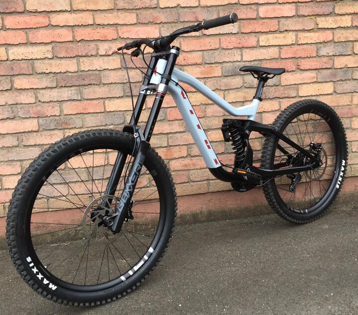 vitus dominer downhill bike vitus dominer downhill bike